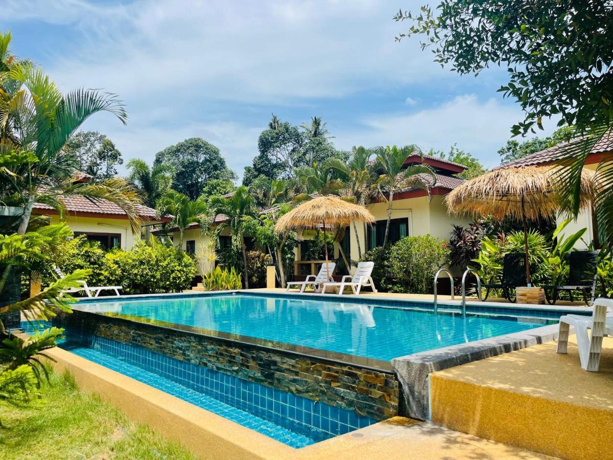 サムイ島 The Hideout Samuiホステル エクステリア 写真